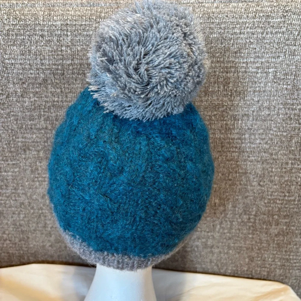 Bula Cable Knit Hat Wool Alpaca Pom Winter Soft Polyester Lining Blue Gray Lined